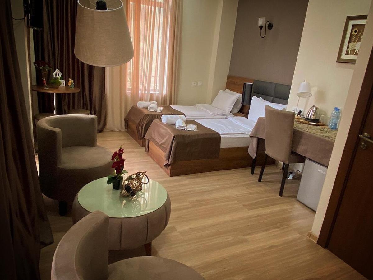 Hotel Terrace Tbilisi Luaran gambar